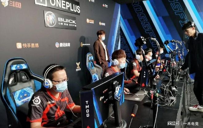 赛前提醒她 赛前提醒她