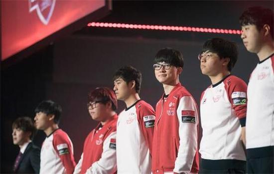 烂笑容就是 烂笑容就是